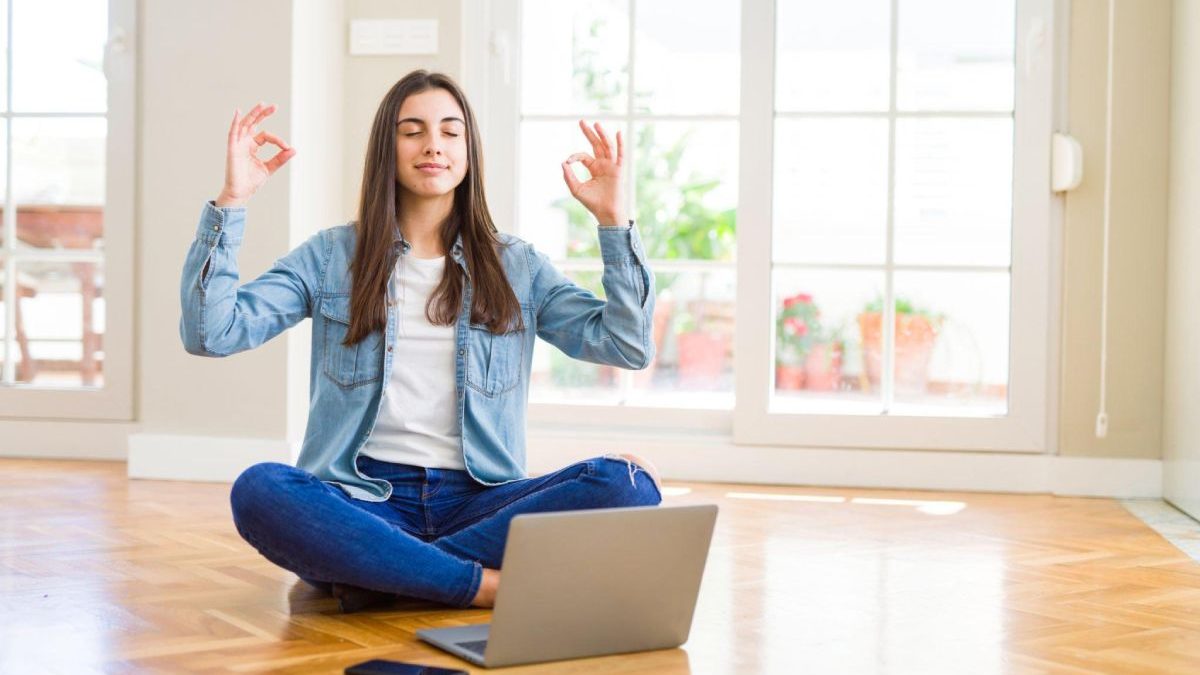 15 Ways to Practice Mindfulness at Office