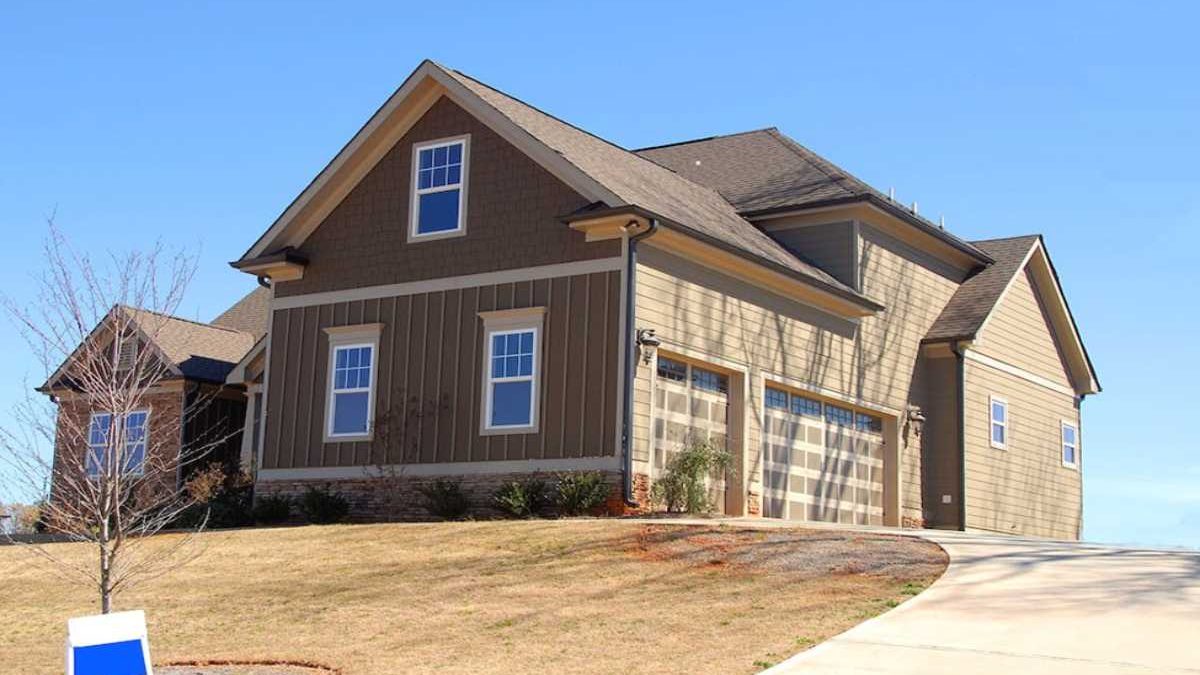 Is Mortgage Refinancing Right for You? Here’s What You Need to Know