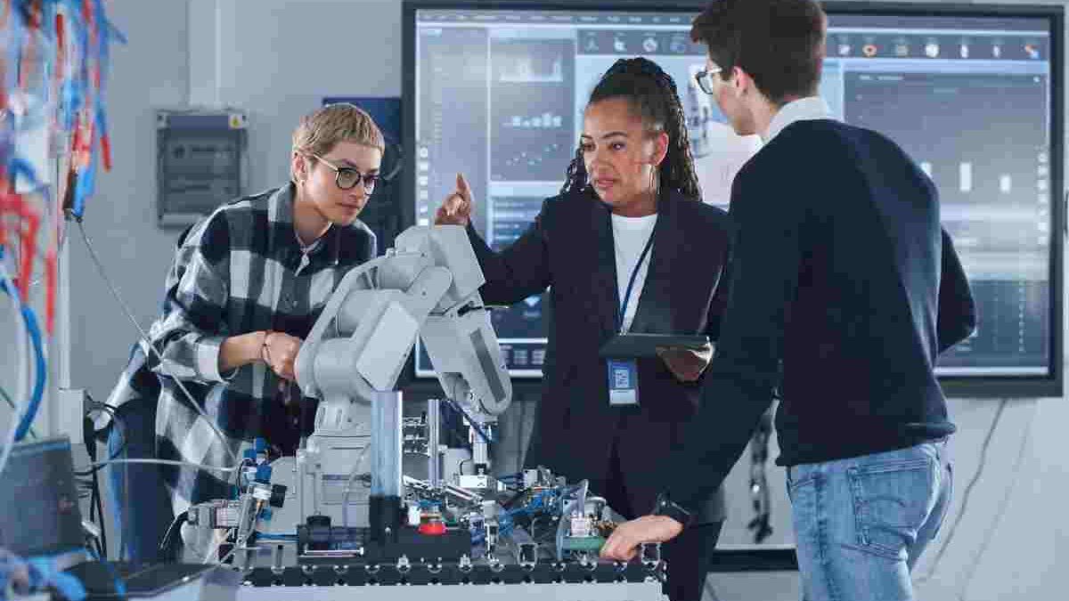 What is Machine Learning Engineer?