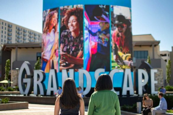 8 things to know about advertising in texas